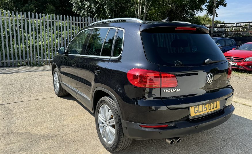 Volkswagen Tiguan 2.0 TDI BlueMotion Tech Match DSG 4WD Euro 5 (s/s) 5dr