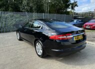 Jaguar XF 2.2d Luxury Auto Euro 5 (s/s) 4dr