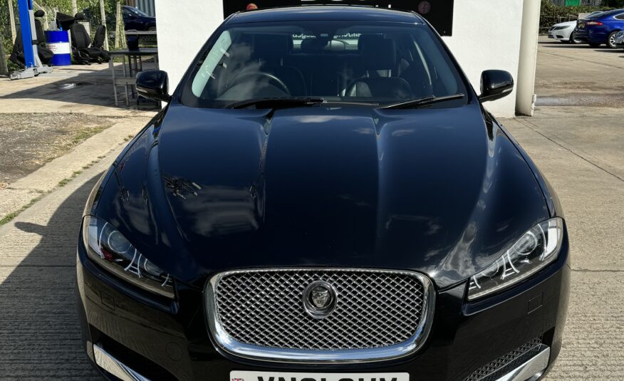 Jaguar XF 2.2d Luxury Auto Euro 5 (s/s) 4dr