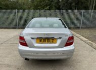 Mercedes-Benz C Class 2.1 C200 CDI BlueEfficiency Elegance G-Tronic+ Euro 5 (s/s) 4dr