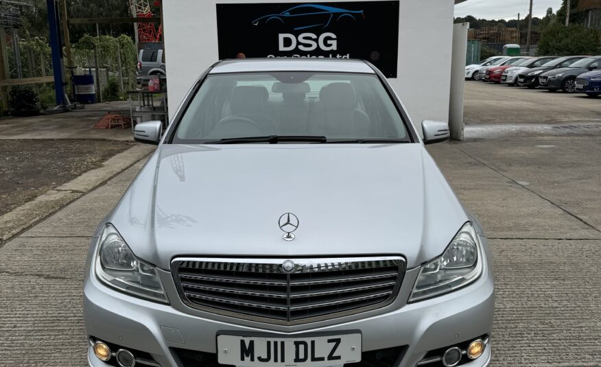 Mercedes-Benz C Class 2.1 C200 CDI BlueEfficiency Elegance G-Tronic+ Euro 5 (s/s) 4dr