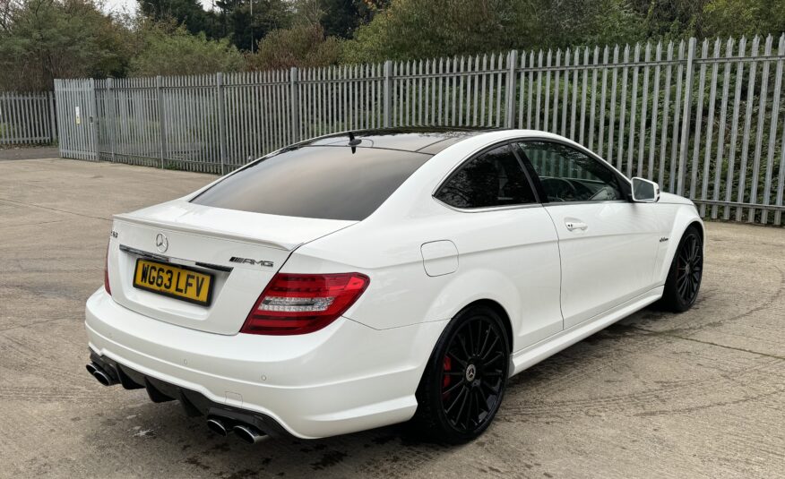 Mercedes-Benz C Class 6.3 C63 V8 AMG Edition 125 SpdS MCT Euro 5 2dr